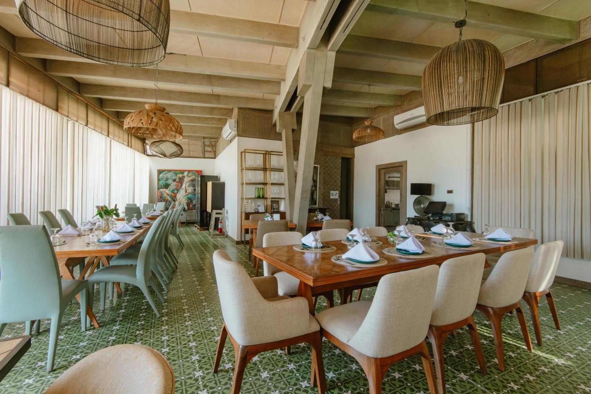 Asmara Urban Resort & Lifestyle Village Powered By Aston Cebu Exterior photo